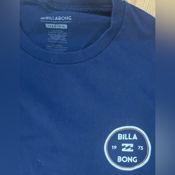 🎉 3/$10 - Billabong Tee - Picture 2 of 2